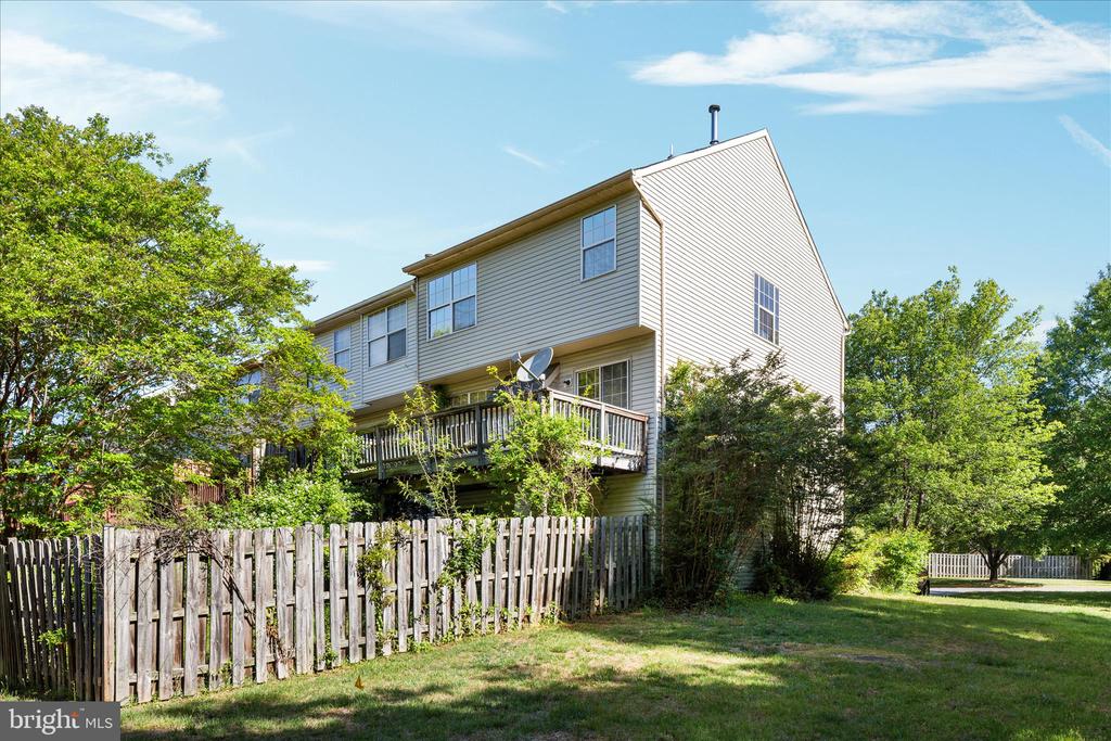5700 FALLS WAY CT, FREDERICKSBURG, Virginia 22407, 3 Bedrooms Bedrooms, ,2 BathroomsBathrooms,Residential,KINGS CREST AT S,5700 FALLS WAY CT,VASP2041392 MLS # VASP2041392
