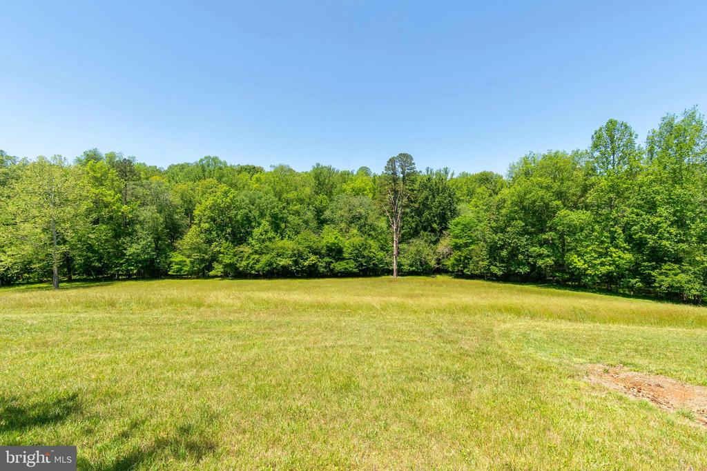 10813 MILLRIDGE LN, SPOTSYLVANIA, Virginia 22553, 3 Bedrooms Bedrooms, ,2 BathroomsBathrooms,Residential,10813 MILLRIDGE LN,VASP2041880 MLS # VASP2041880 10813 MILLRIDGE LN, SPOTSYLVANIA, Virginia 22553, 3 Bedrooms Bedrooms, ,2 BathroomsBathrooms,Residential,10813 MILLRIDGE LN,VASP2041880 MLS # VASP2041880