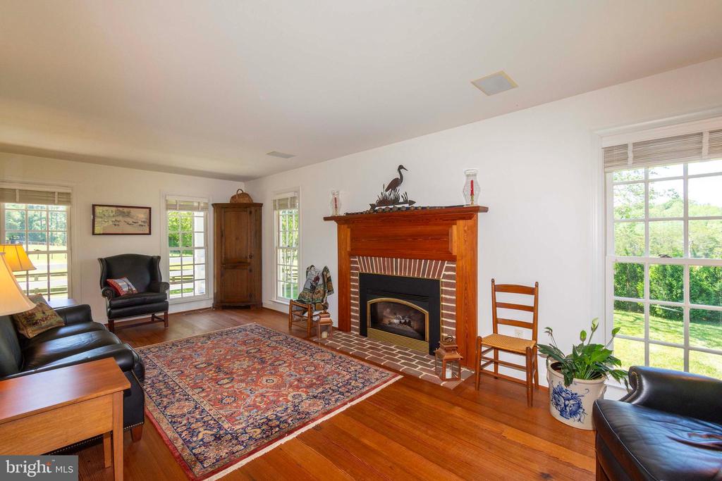 10813 MILLRIDGE LN, SPOTSYLVANIA, Virginia 22553, 3 Bedrooms Bedrooms, ,2 BathroomsBathrooms,Residential,10813 MILLRIDGE LN,VASP2041880 MLS # VASP2041880 10813 MILLRIDGE LN, SPOTSYLVANIA, Virginia 22553, 3 Bedrooms Bedrooms, ,2 BathroomsBathrooms,Residential,10813 MILLRIDGE LN,VASP2041880 MLS # VASP2041880