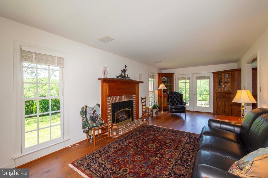 10813 MILLRIDGE LN, SPOTSYLVANIA, Virginia 22553, 3 Bedrooms Bedrooms, ,2 BathroomsBathrooms,Residential,10813 MILLRIDGE LN,VASP2041880 MLS # VASP2041880 10813 MILLRIDGE LN, SPOTSYLVANIA, Virginia 22553, 3 Bedrooms Bedrooms, ,2 BathroomsBathrooms,Residential,10813 MILLRIDGE LN,VASP2041880 MLS # VASP2041880