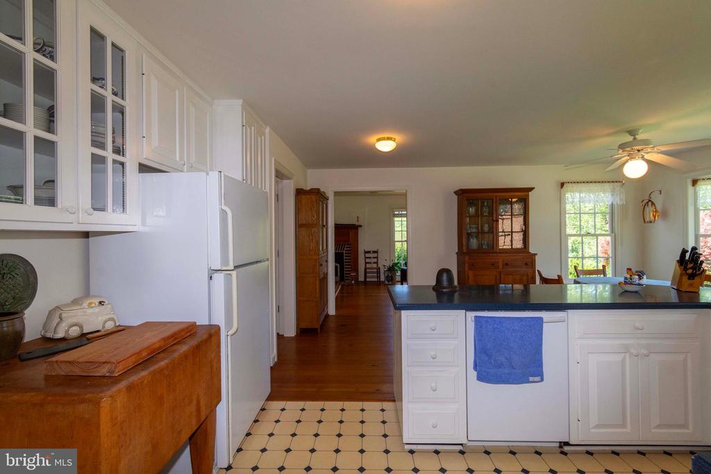 10813 MILLRIDGE LN, SPOTSYLVANIA, Virginia 22553, 3 Bedrooms Bedrooms, ,2 BathroomsBathrooms,Residential,10813 MILLRIDGE LN,VASP2041880 MLS # VASP2041880 10813 MILLRIDGE LN, SPOTSYLVANIA, Virginia 22553, 3 Bedrooms Bedrooms, ,2 BathroomsBathrooms,Residential,10813 MILLRIDGE LN,VASP2041880 MLS # VASP2041880
