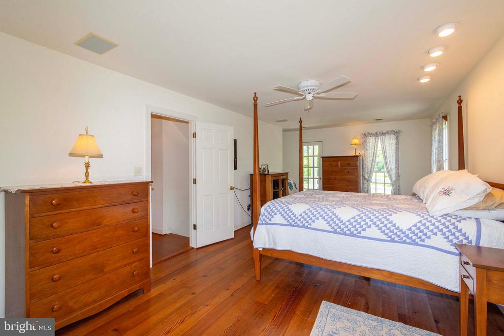 10813 MILLRIDGE LN, SPOTSYLVANIA, Virginia 22553, 3 Bedrooms Bedrooms, ,2 BathroomsBathrooms,Residential,10813 MILLRIDGE LN,VASP2041880 MLS # VASP2041880 10813 MILLRIDGE LN, SPOTSYLVANIA, Virginia 22553, 3 Bedrooms Bedrooms, ,2 BathroomsBathrooms,Residential,10813 MILLRIDGE LN,VASP2041880 MLS # VASP2041880
