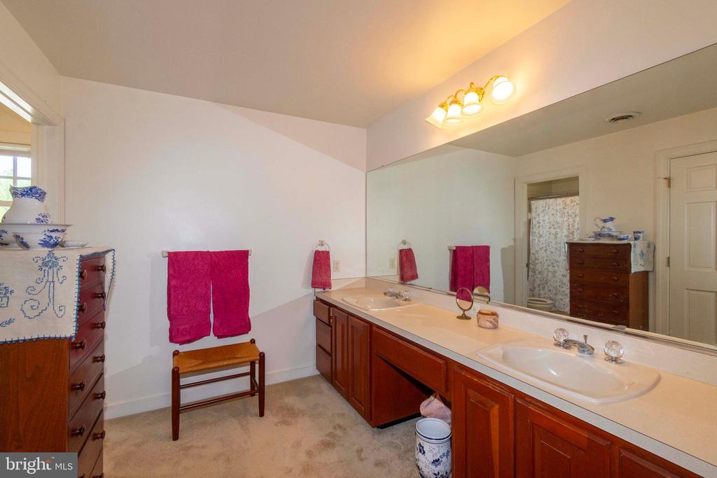 10813 MILLRIDGE LN, SPOTSYLVANIA, Virginia 22553, 3 Bedrooms Bedrooms, ,2 BathroomsBathrooms,Residential,10813 MILLRIDGE LN,VASP2041880 MLS # VASP2041880 10813 MILLRIDGE LN, SPOTSYLVANIA, Virginia 22553, 3 Bedrooms Bedrooms, ,2 BathroomsBathrooms,Residential,10813 MILLRIDGE LN,VASP2041880 MLS # VASP2041880