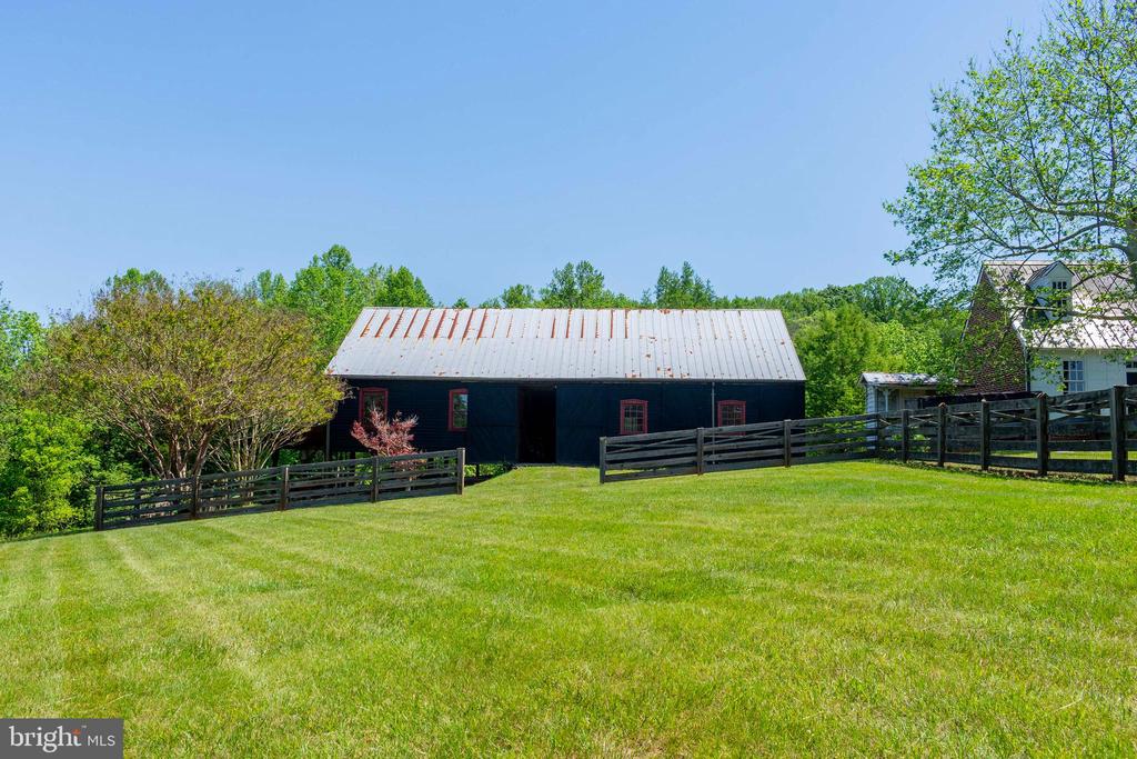 10813 MILLRIDGE LN, SPOTSYLVANIA, Virginia 22553, 3 Bedrooms Bedrooms, ,2 BathroomsBathrooms,Residential,10813 MILLRIDGE LN,VASP2041880 MLS # VASP2041880 10813 MILLRIDGE LN, SPOTSYLVANIA, Virginia 22553, 3 Bedrooms Bedrooms, ,2 BathroomsBathrooms,Residential,10813 MILLRIDGE LN,VASP2041880 MLS # VASP2041880