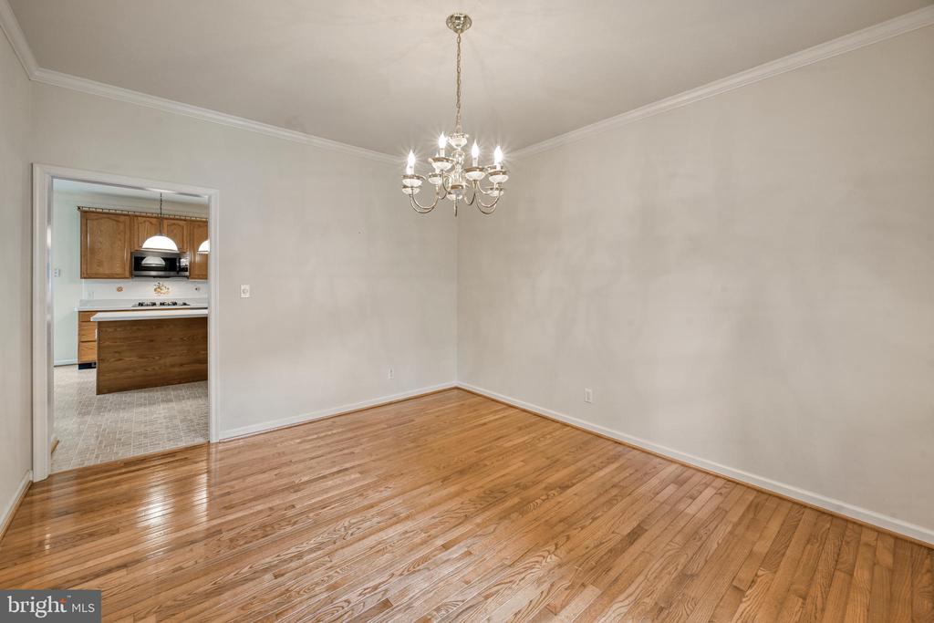 9005 JUDICIARY DR, SPOTSYLVANIA, Virginia 22553, 3 Bedrooms Bedrooms, ,4 BathroomsBathrooms,Residential,9005 JUDICIARY DR,VASP2042138 MLS # VASP2042138