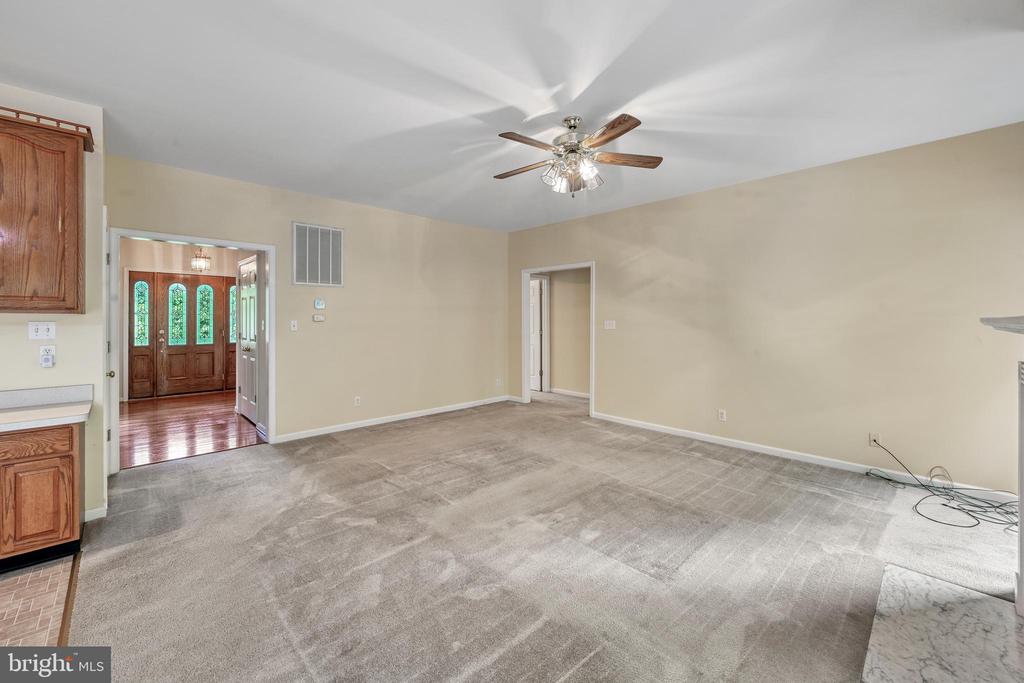 9005 JUDICIARY DR, SPOTSYLVANIA, Virginia 22553, 3 Bedrooms Bedrooms, ,4 BathroomsBathrooms,Residential,9005 JUDICIARY DR,VASP2042138 MLS # VASP2042138