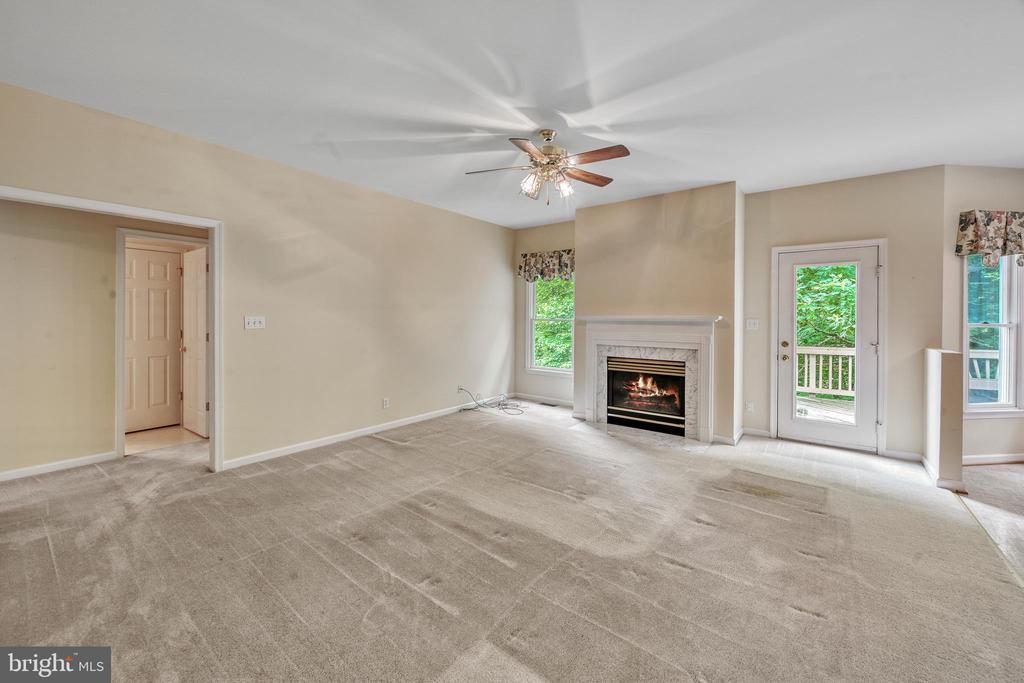9005 JUDICIARY DR, SPOTSYLVANIA, Virginia 22553, 3 Bedrooms Bedrooms, ,4 BathroomsBathrooms,Residential,9005 JUDICIARY DR,VASP2042138 MLS # VASP2042138