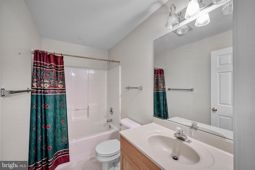 9005 JUDICIARY DR, SPOTSYLVANIA, Virginia 22553, 3 Bedrooms Bedrooms, ,4 BathroomsBathrooms,Residential,9005 JUDICIARY DR,VASP2042138 MLS # VASP2042138