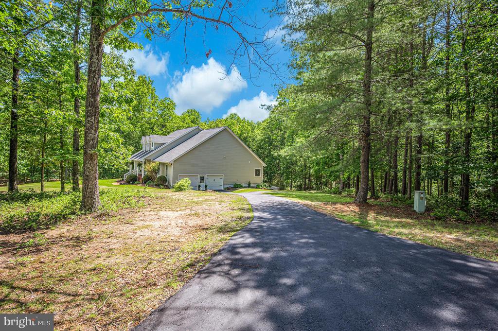1803 SHENANDOAH CROSSING DR, GORDONSVILLE, Virginia 22942, 3 Bedrooms Bedrooms, ,2 BathroomsBathrooms,Residential,1803 SHENANDOAH CROSSING DR,VALA2009924 MLS # VALA2009924