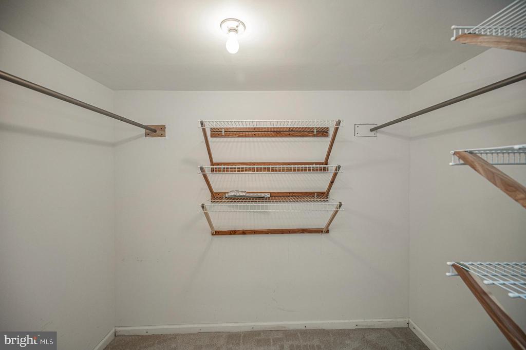 1803 SHENANDOAH CROSSING DR, GORDONSVILLE, Virginia 22942, 3 Bedrooms Bedrooms, ,2 BathroomsBathrooms,Residential,1803 SHENANDOAH CROSSING DR,VALA2009924 MLS # VALA2009924
