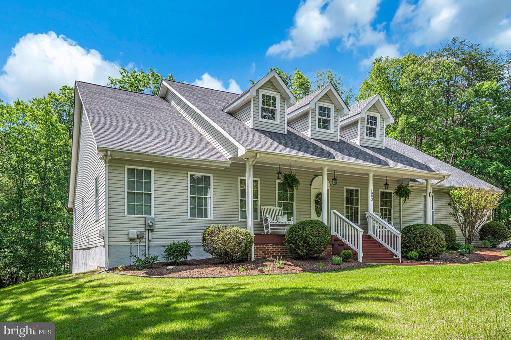 1803 SHENANDOAH CROSSING DR, GORDONSVILLE, Virginia 22942, 3 Bedrooms Bedrooms, ,2 BathroomsBathrooms,Residential,1803 SHENANDOAH CROSSING DR,VALA2009924 MLS # VALA2009924
