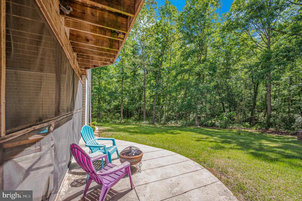 1803 SHENANDOAH CROSSING DR, GORDONSVILLE, Virginia 22942, 3 Bedrooms Bedrooms, ,2 BathroomsBathrooms,Residential,1803 SHENANDOAH CROSSING DR,VALA2009924 MLS # VALA2009924