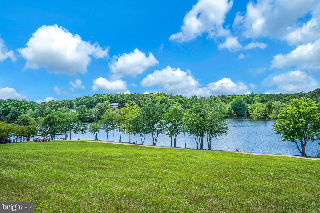 1803 SHENANDOAH CROSSING DR, GORDONSVILLE, Virginia 22942, 3 Bedrooms Bedrooms, ,2 BathroomsBathrooms,Residential,1803 SHENANDOAH CROSSING DR,VALA2009924 MLS # VALA2009924