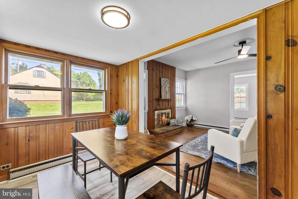 539 OLD MEETZE RD, WARRENTON, Virginia 20186, 3 Bedrooms Bedrooms, ,2 BathroomsBathrooms,Residential,539 OLD MEETZE RD,VAFQ2022304 MLS # VAFQ2022304