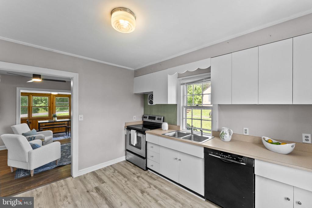 539 OLD MEETZE RD, WARRENTON, Virginia 20186, 3 Bedrooms Bedrooms, ,2 BathroomsBathrooms,Residential,539 OLD MEETZE RD,VAFQ2022304 MLS # VAFQ2022304