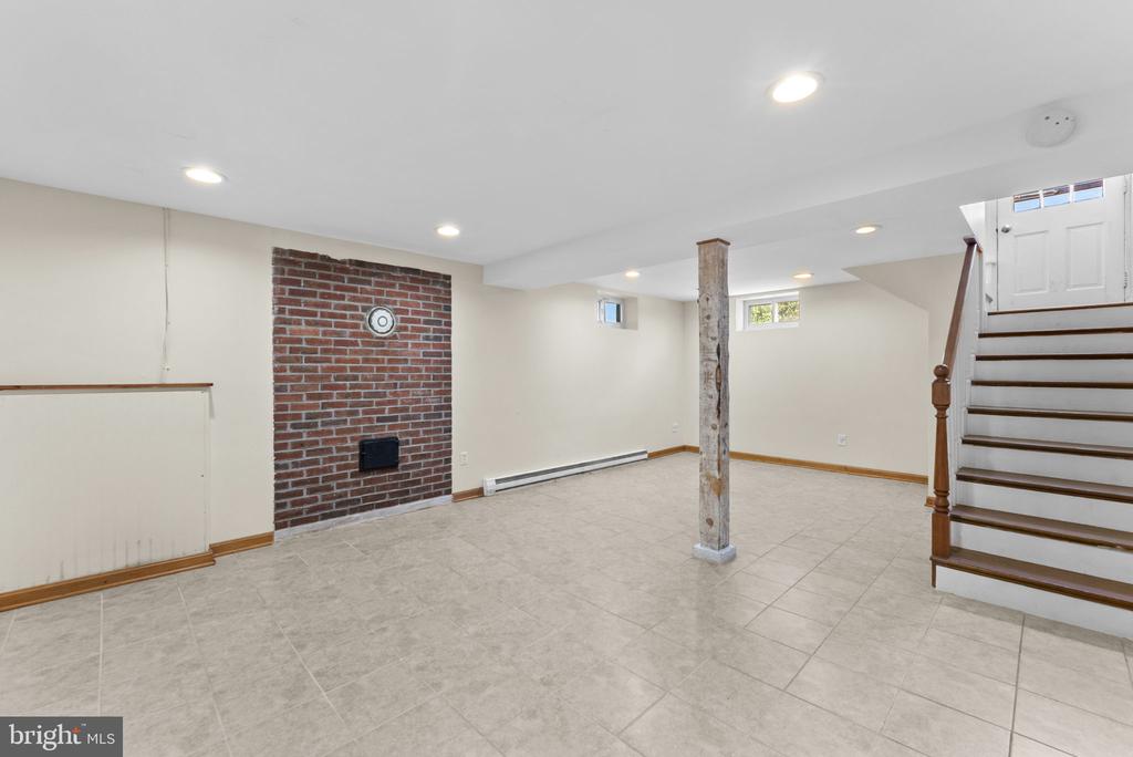 539 OLD MEETZE RD, WARRENTON, Virginia 20186, 3 Bedrooms Bedrooms, ,2 BathroomsBathrooms,Residential,539 OLD MEETZE RD,VAFQ2022304 MLS # VAFQ2022304