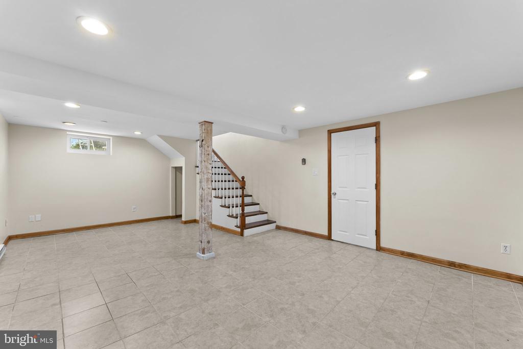 539 OLD MEETZE RD, WARRENTON, Virginia 20186, 3 Bedrooms Bedrooms, ,2 BathroomsBathrooms,Residential,539 OLD MEETZE RD,VAFQ2022304 MLS # VAFQ2022304