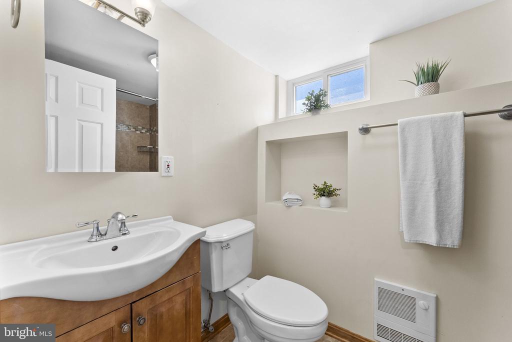 539 OLD MEETZE RD, WARRENTON, Virginia 20186, 3 Bedrooms Bedrooms, ,2 BathroomsBathrooms,Residential,539 OLD MEETZE RD,VAFQ2022304 MLS # VAFQ2022304
