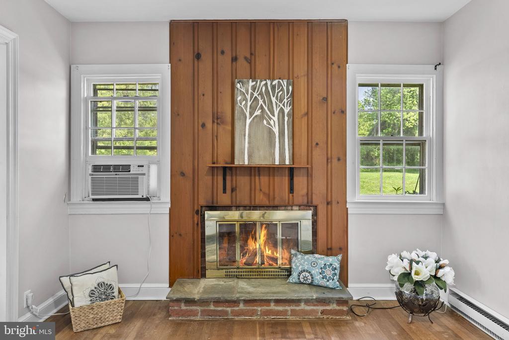 539 OLD MEETZE RD, WARRENTON, Virginia 20186, 3 Bedrooms Bedrooms, ,2 BathroomsBathrooms,Residential,539 OLD MEETZE RD,VAFQ2022304 MLS # VAFQ2022304