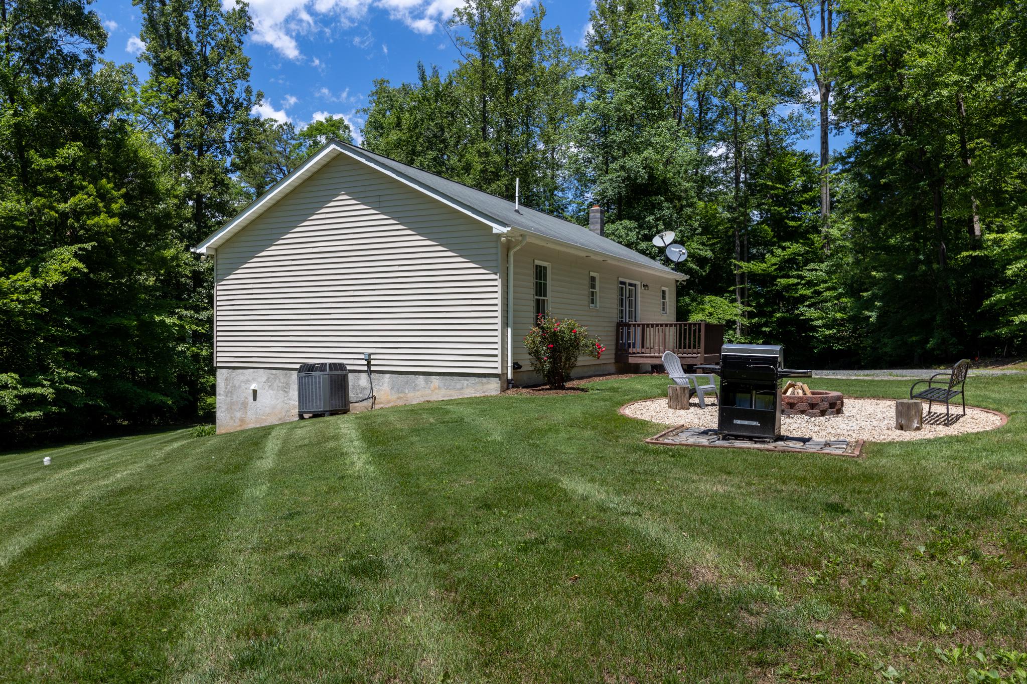 4771 S BLUE RIDGE TPKE, ROCHELLE, Virginia 22738, 3 Bedrooms Bedrooms, ,1 BathroomBathrooms,Residential,4771 S BLUE RIDGE TPKE,VAMA2002800 MLS # VAMA2002800