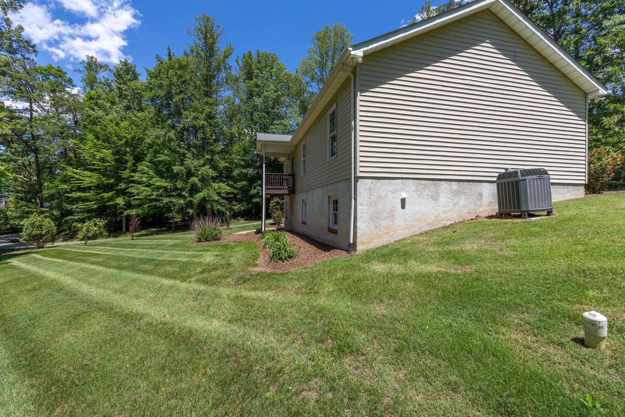 4771 S BLUE RIDGE TPKE, ROCHELLE, Virginia 22738, 3 Bedrooms Bedrooms, ,1 BathroomBathrooms,Residential,4771 S BLUE RIDGE TPKE,VAMA2002800 MLS # VAMA2002800