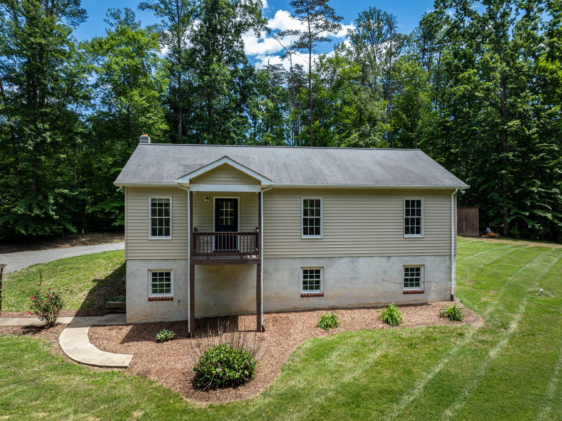 4771 S BLUE RIDGE TPKE, ROCHELLE, Virginia 22738, 3 Bedrooms Bedrooms, ,1 BathroomBathrooms,Residential,4771 S BLUE RIDGE TPKE,VAMA2002800 MLS # VAMA2002800