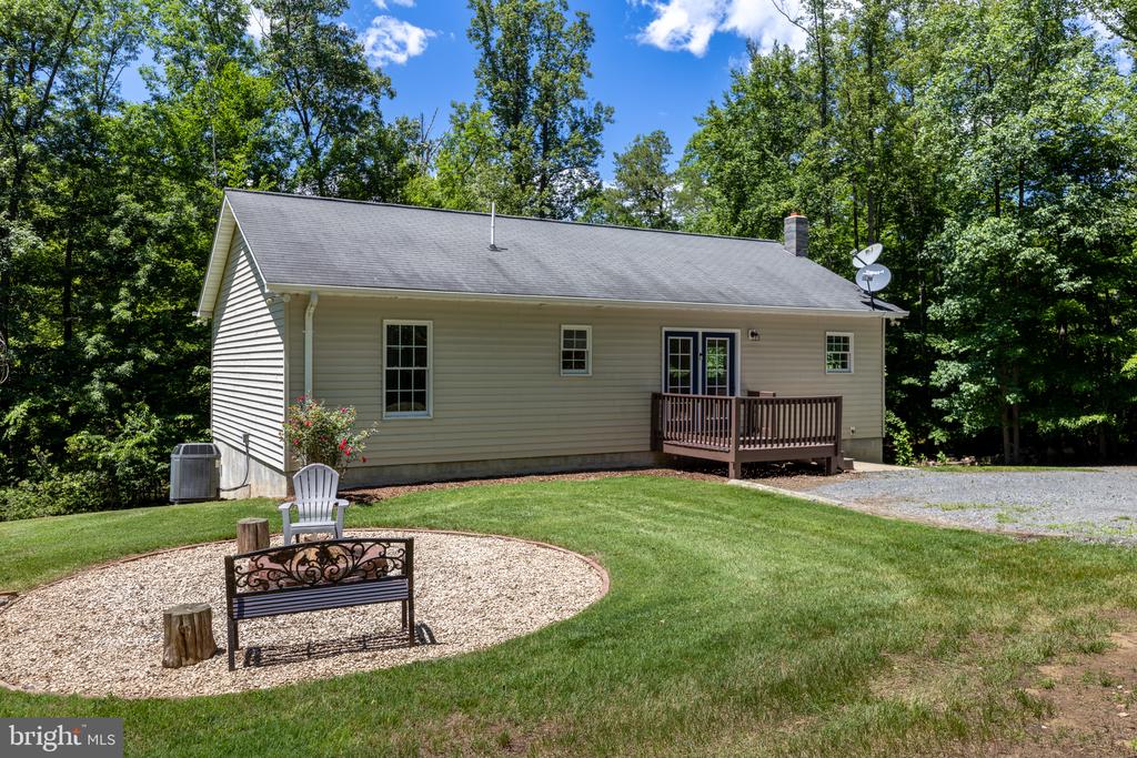 4771 S BLUE RIDGE TPKE, ROCHELLE, Virginia 22738, 3 Bedrooms Bedrooms, ,1 BathroomBathrooms,Residential,4771 S BLUE RIDGE TPKE,VAMA2002800 MLS # VAMA2002800