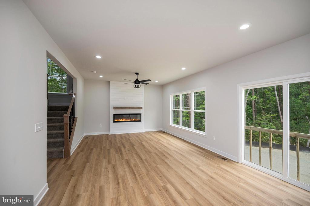 10625 PLANK RD, SPOTSYLVANIA, Virginia 22553, 5 Bedrooms Bedrooms, ,3 BathroomsBathrooms,Residential,10625 PLANK RD,VASP2042414 MLS # VASP2042414 10625 PLANK RD, SPOTSYLVANIA, Virginia 22553, 5 Bedrooms Bedrooms, ,3 BathroomsBathrooms,Residential,10625 PLANK RD,VASP2042414 MLS # VASP2042414