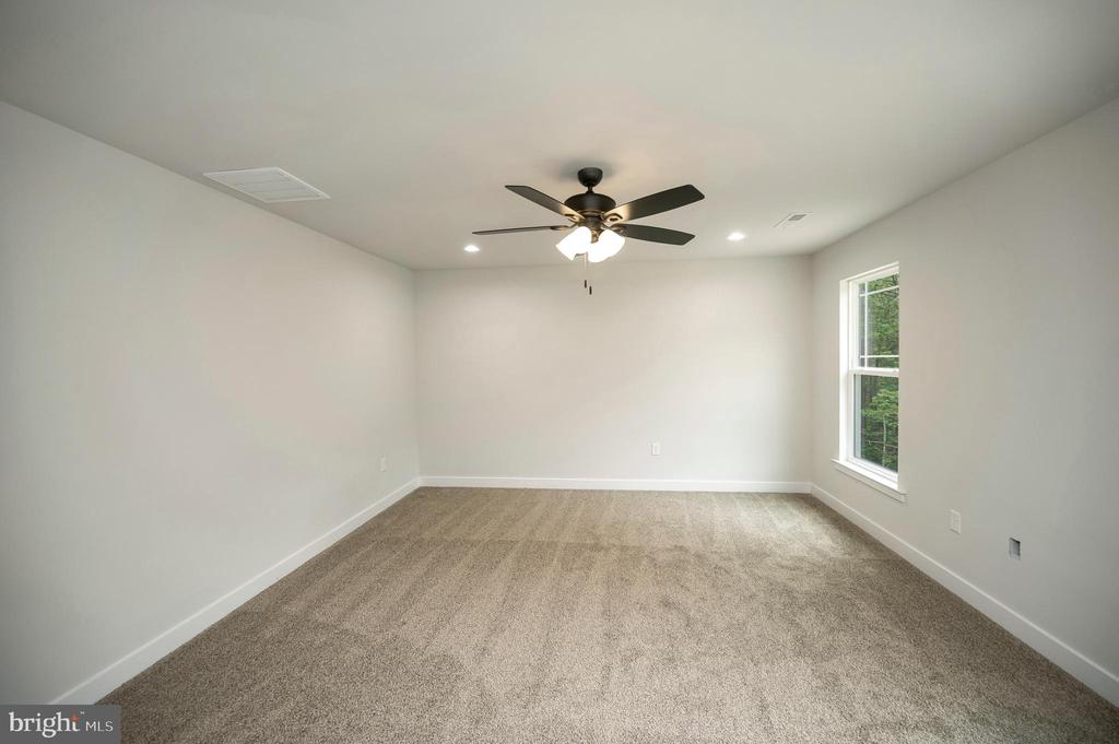 10625 PLANK RD, SPOTSYLVANIA, Virginia 22553, 5 Bedrooms Bedrooms, ,3 BathroomsBathrooms,Residential,10625 PLANK RD,VASP2042414 MLS # VASP2042414 10625 PLANK RD, SPOTSYLVANIA, Virginia 22553, 5 Bedrooms Bedrooms, ,3 BathroomsBathrooms,Residential,10625 PLANK RD,VASP2042414 MLS # VASP2042414