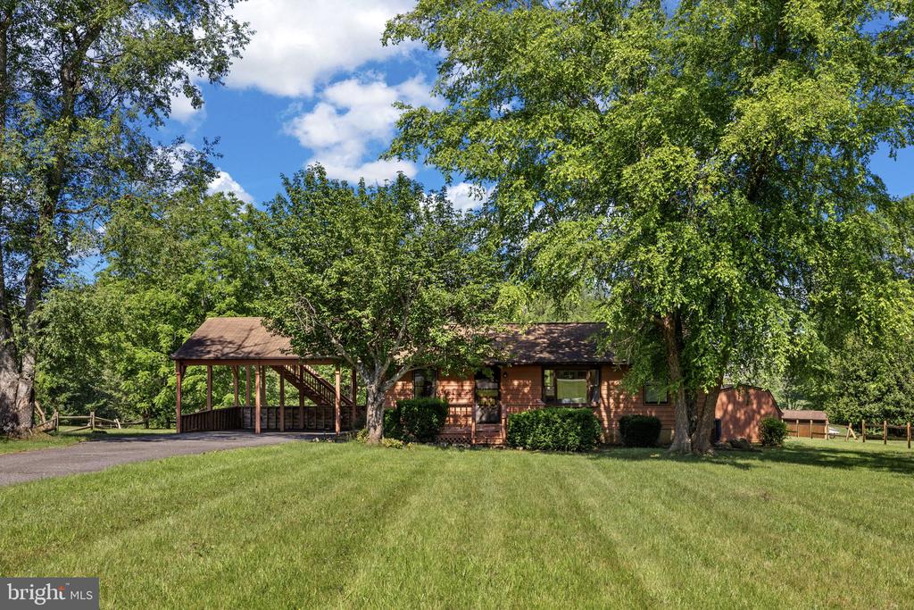 6216 BRYN LN, MINERAL, Virginia 23117, 3 Bedrooms Bedrooms, ,2 BathroomsBathrooms,Residential,6216 BRYN LN,VASP2042306 MLS # VASP2042306