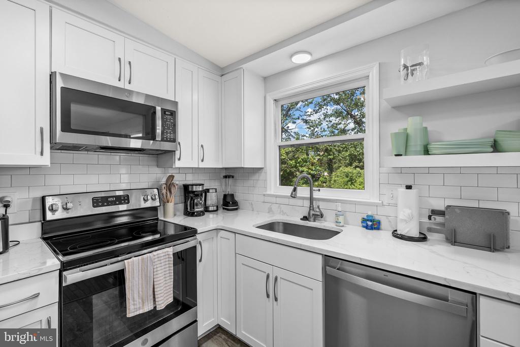 6216 BRYN LN, MINERAL, Virginia 23117, 3 Bedrooms Bedrooms, ,2 BathroomsBathrooms,Residential,6216 BRYN LN,VASP2042306 MLS # VASP2042306