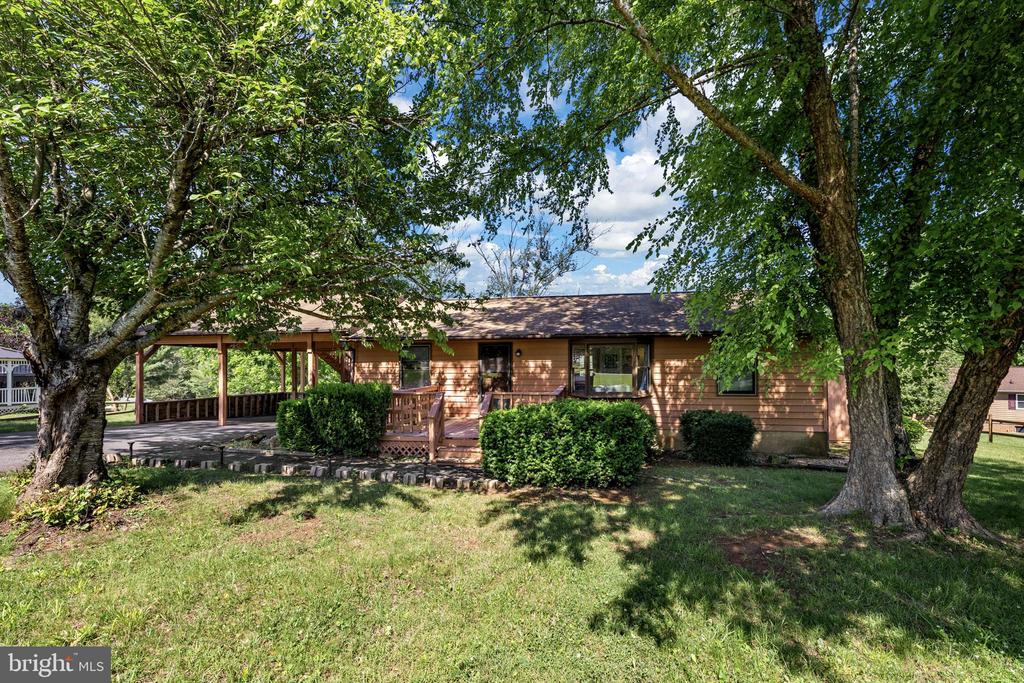 6216 BRYN LN, MINERAL, Virginia 23117, 3 Bedrooms Bedrooms, ,2 BathroomsBathrooms,Residential,6216 BRYN LN,VASP2042306 MLS # VASP2042306