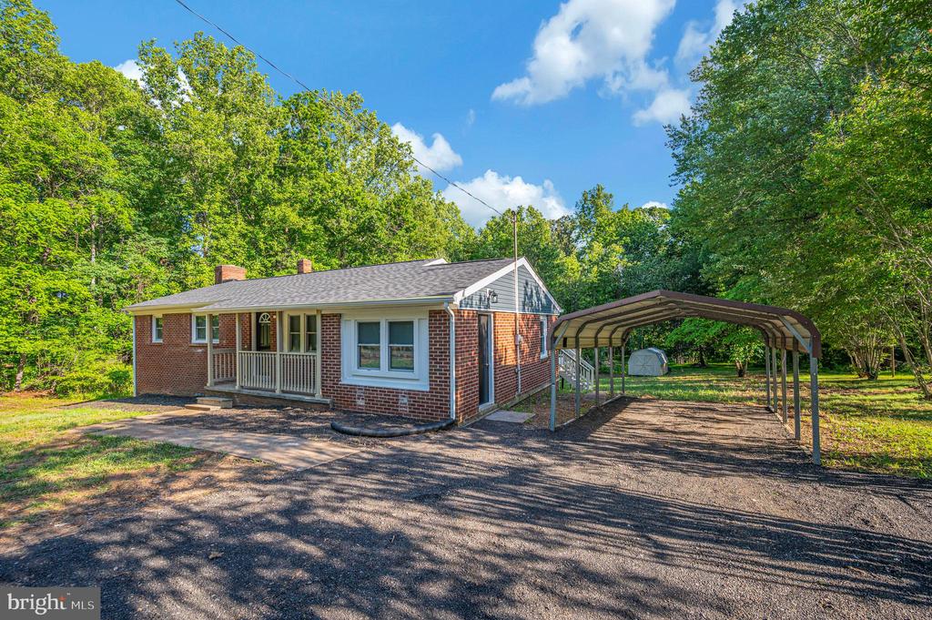 15402 REVA RD, REVA, Virginia 22735, 4 Bedrooms Bedrooms, ,3 BathroomsBathrooms,Residential,15402 REVA RD,VACU2013834 MLS # VACU2013834 15402 REVA RD, REVA, Virginia 22735, 4 Bedrooms Bedrooms, ,3 BathroomsBathrooms,Residential,15402 REVA RD,VACU2013834 MLS # VACU2013834