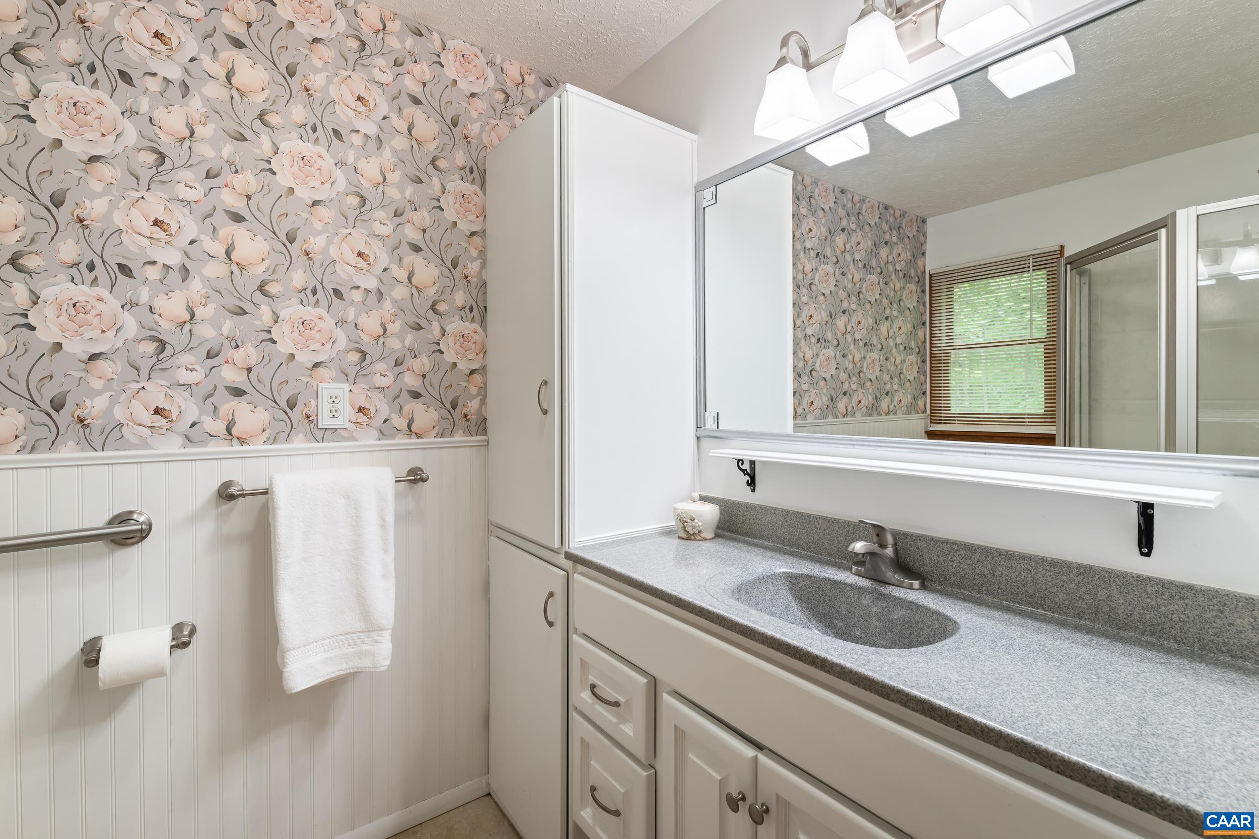 4 GUM CT, PALMYRA, Virginia 22963, 5 Bedrooms Bedrooms, ,3 BathroomsBathrooms,Residential,4 GUM CT,677768 MLS # 677768