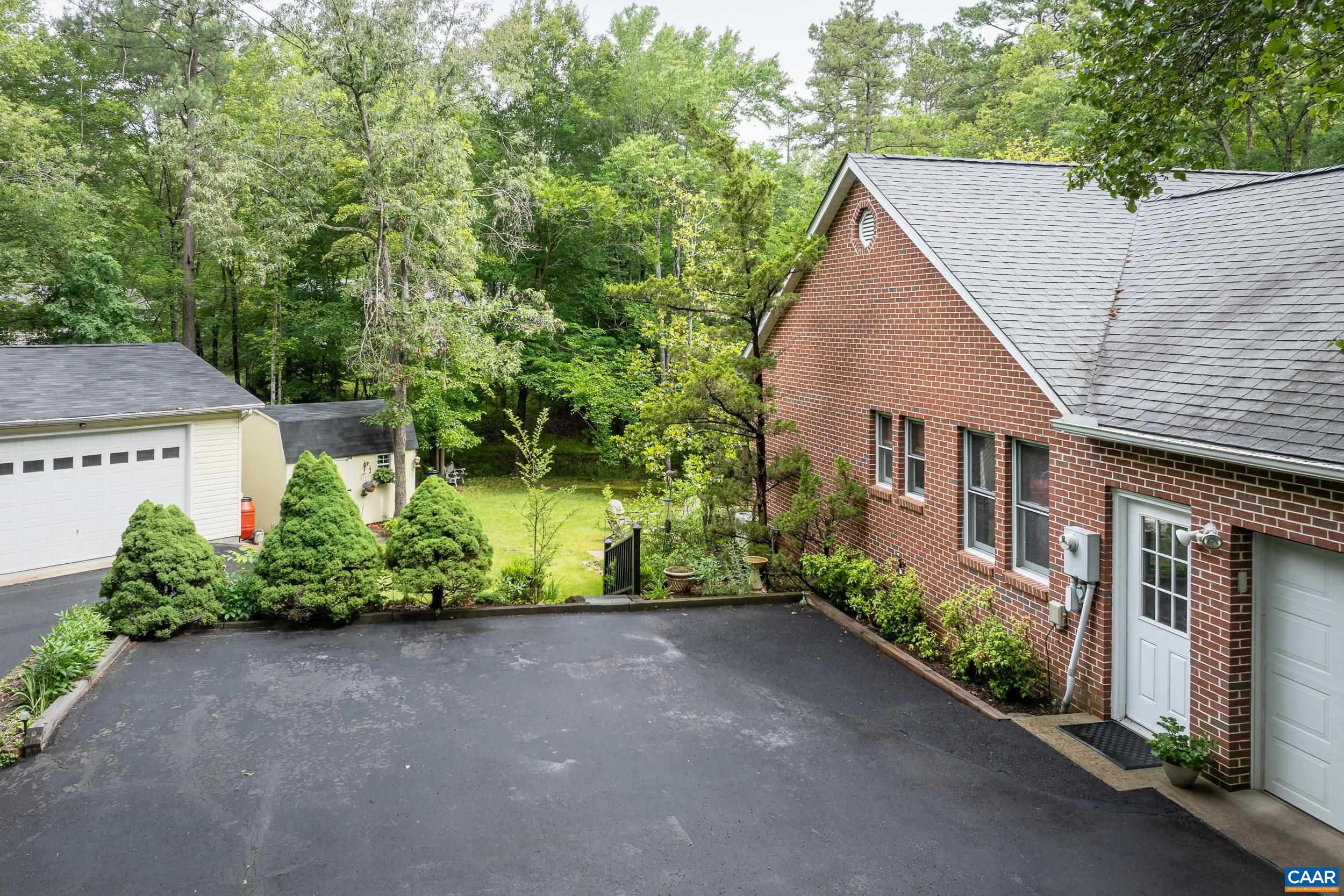 4 GUM CT, PALMYRA, Virginia 22963, 5 Bedrooms Bedrooms, ,3 BathroomsBathrooms,Residential,4 GUM CT,677768 MLS # 677768