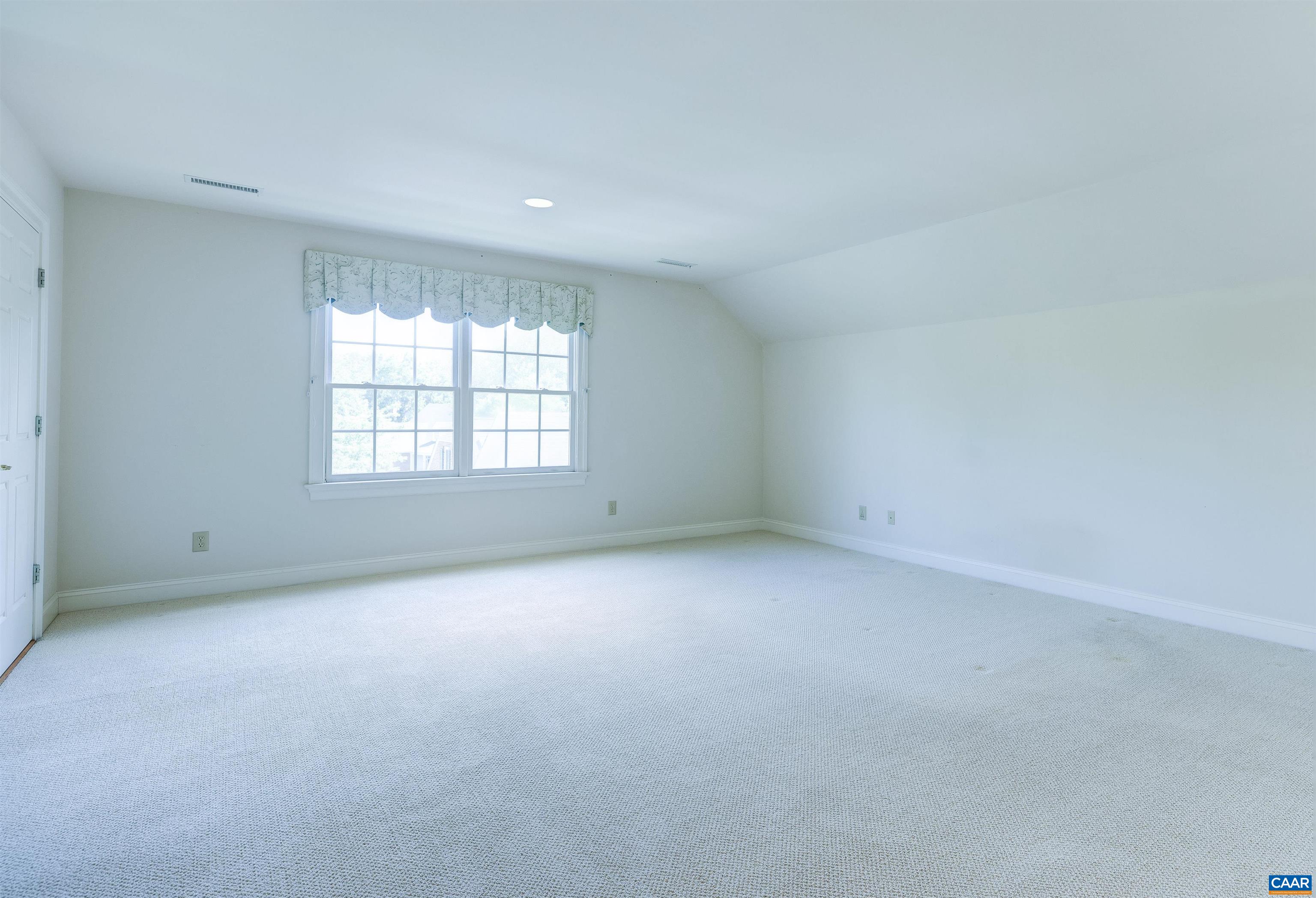1512 BREMERTON LN, KESWICK, Virginia 22947, 2 Bedrooms Bedrooms, ,2 BathroomsBathrooms,Residential,1512 BREMERTON LN,677781 MLS # 677781