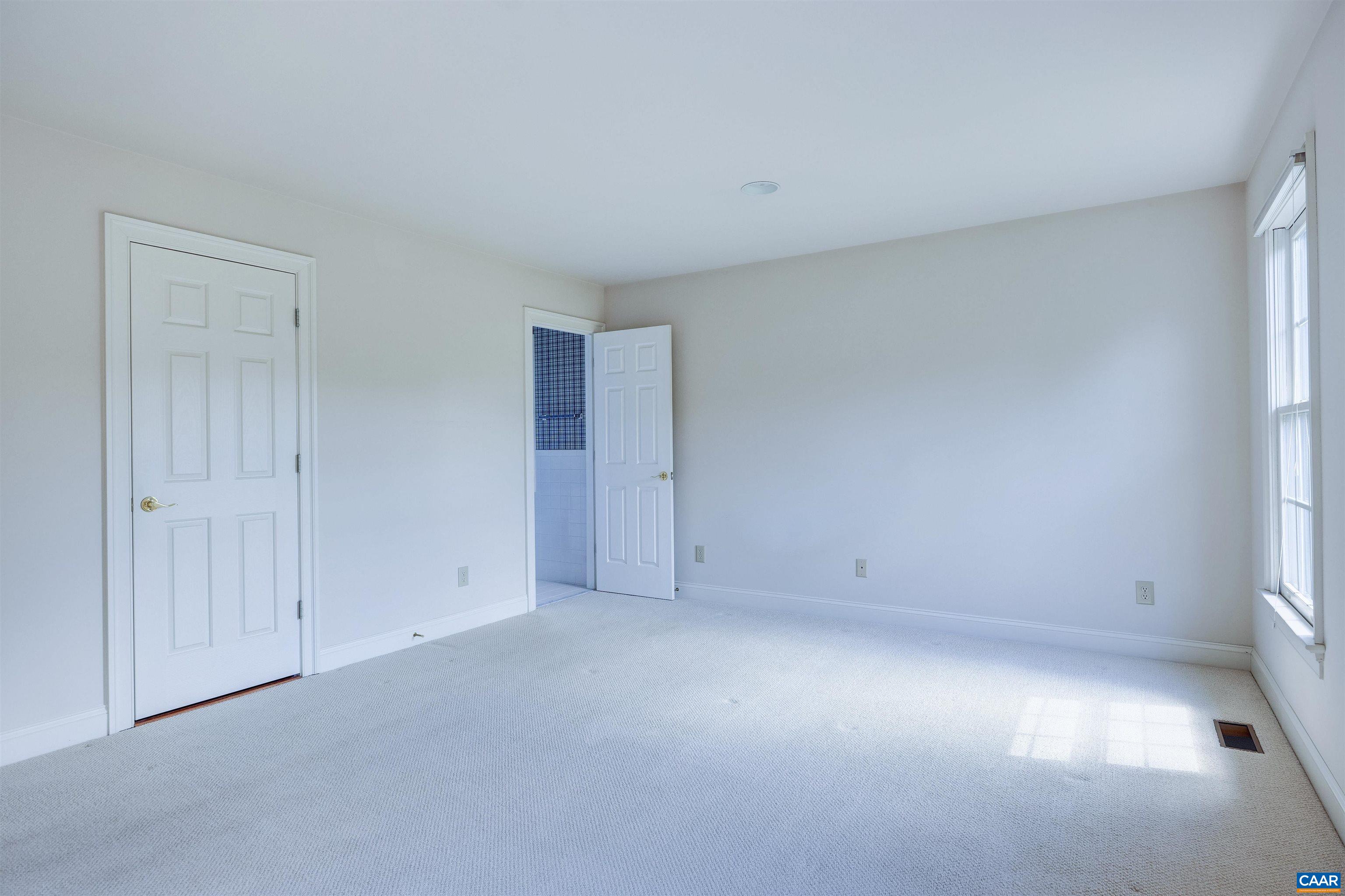 1512 BREMERTON LN, KESWICK, Virginia 22947, 2 Bedrooms Bedrooms, ,2 BathroomsBathrooms,Residential,1512 BREMERTON LN,677781 MLS # 677781