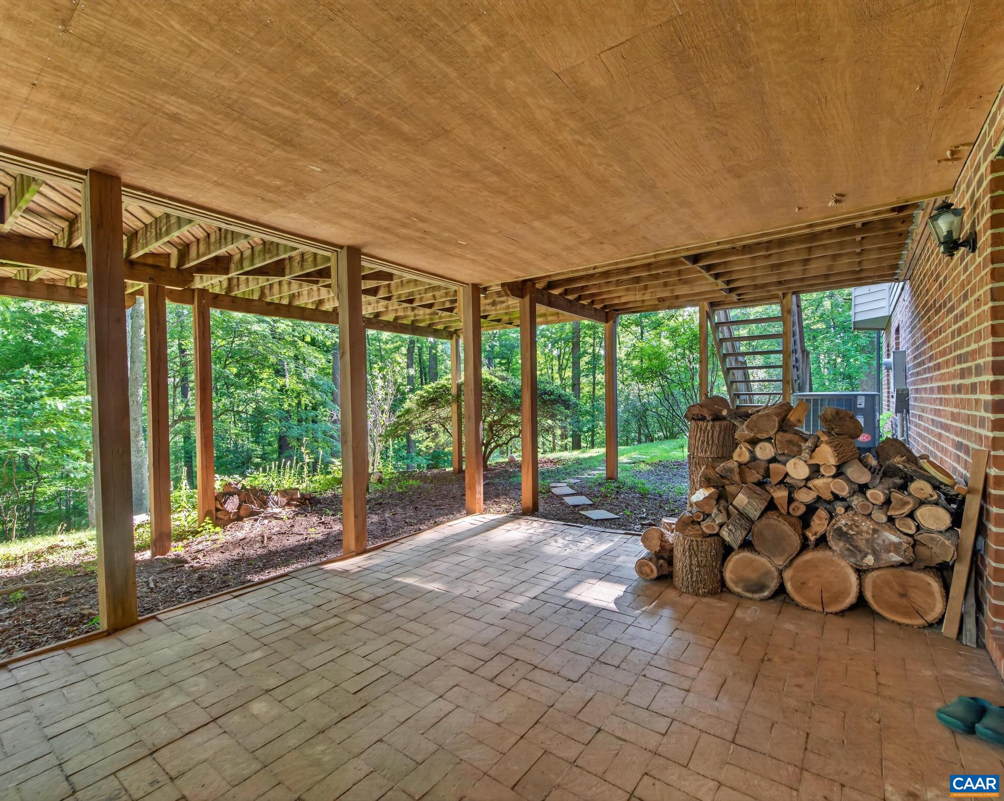 2200 ROCKY RUN, CHARLOTTESVILLE, Virginia 22901, 4 Bedrooms Bedrooms, ,3 BathroomsBathrooms,Residential,2200 ROCKY RUN,677793 MLS # 677793