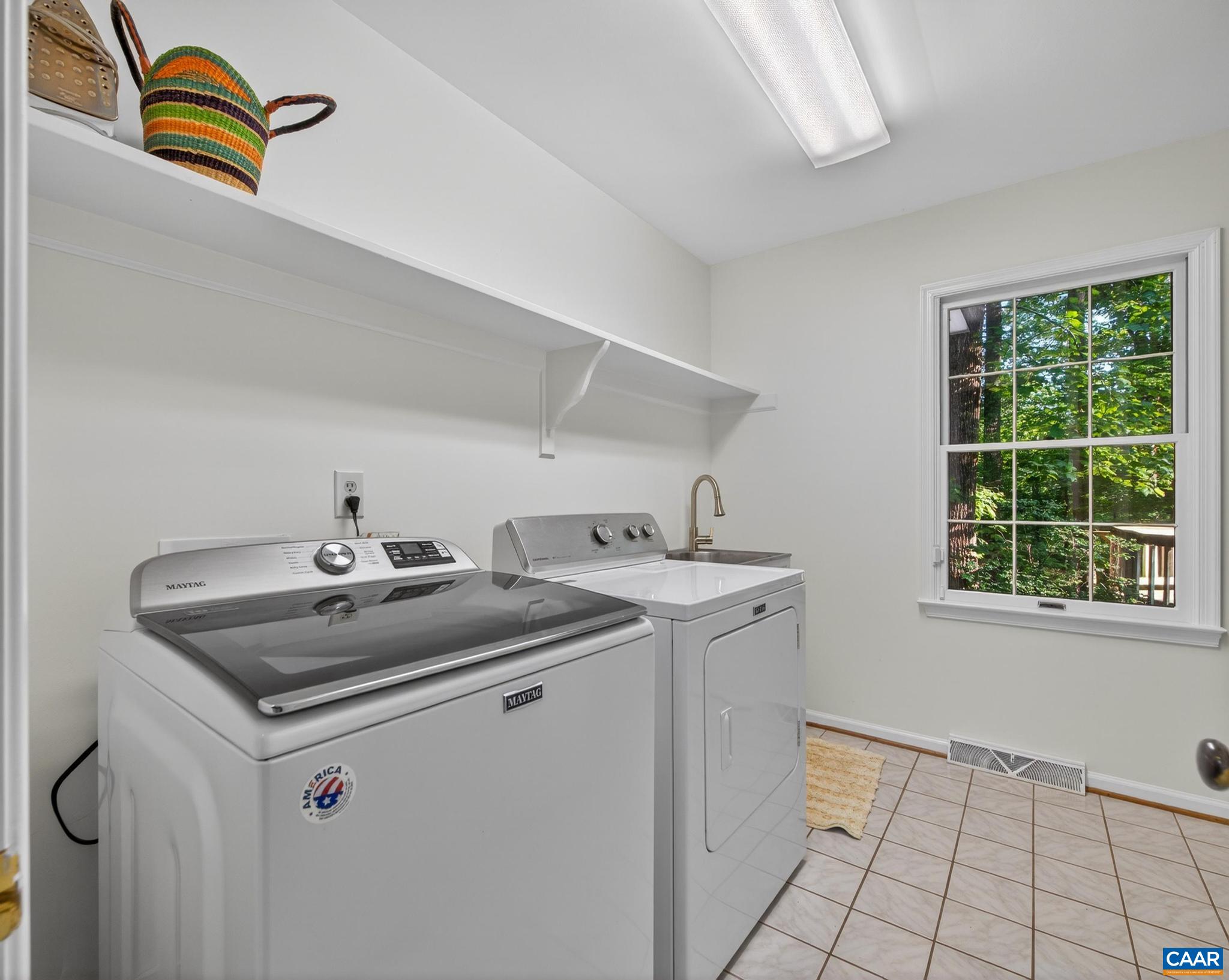 2200 ROCKY RUN, CHARLOTTESVILLE, Virginia 22901, 4 Bedrooms Bedrooms, ,3 BathroomsBathrooms,Residential,2200 ROCKY RUN,677793 MLS # 677793
