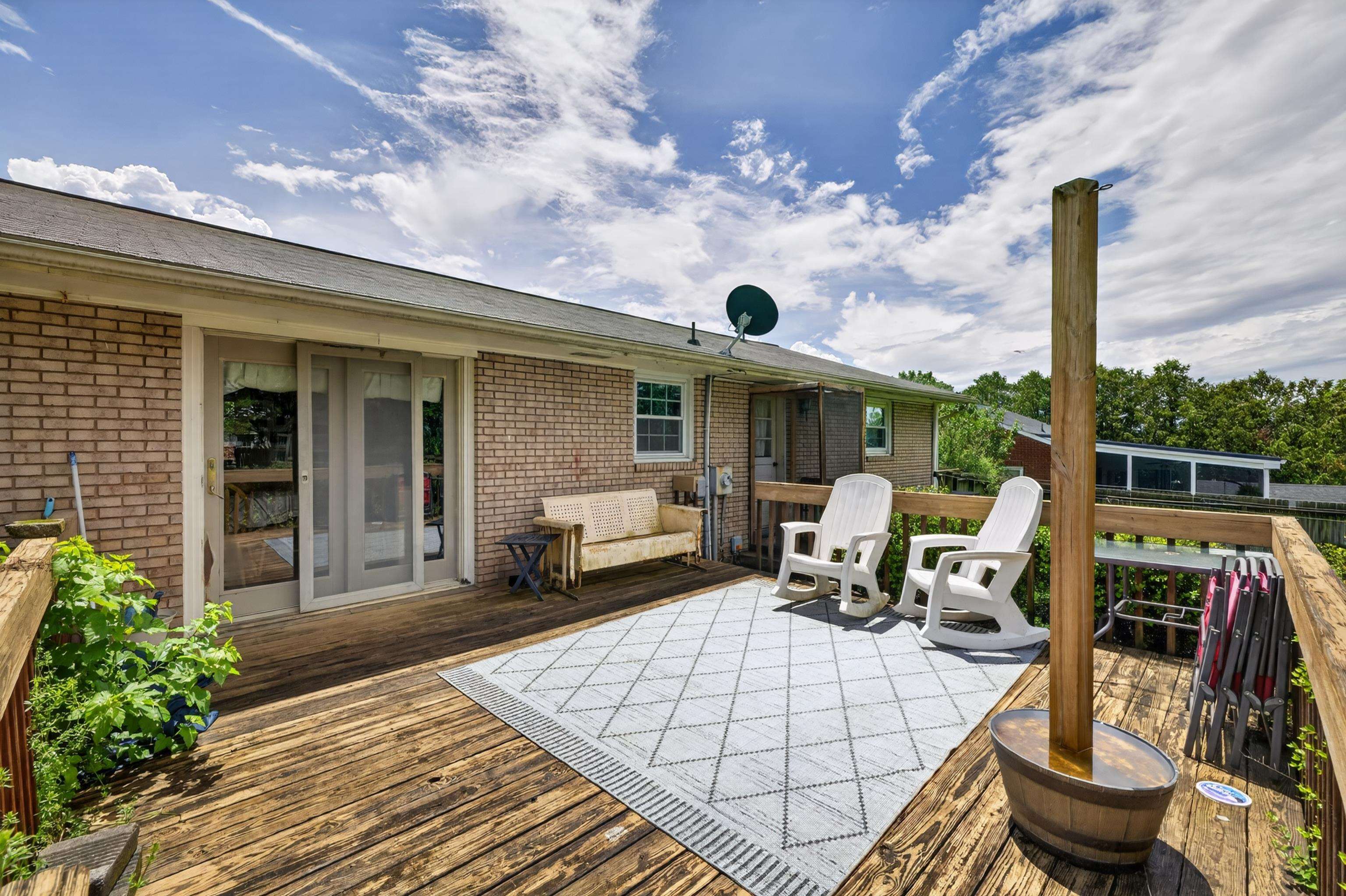 2544 RAWLEY PIKE, ROCKINGHAM, Virginia 22801, 3 Bedrooms Bedrooms, ,1 BathroomBathrooms,Residential,2544 RAWLEY PIKE,677794 MLS # 677794