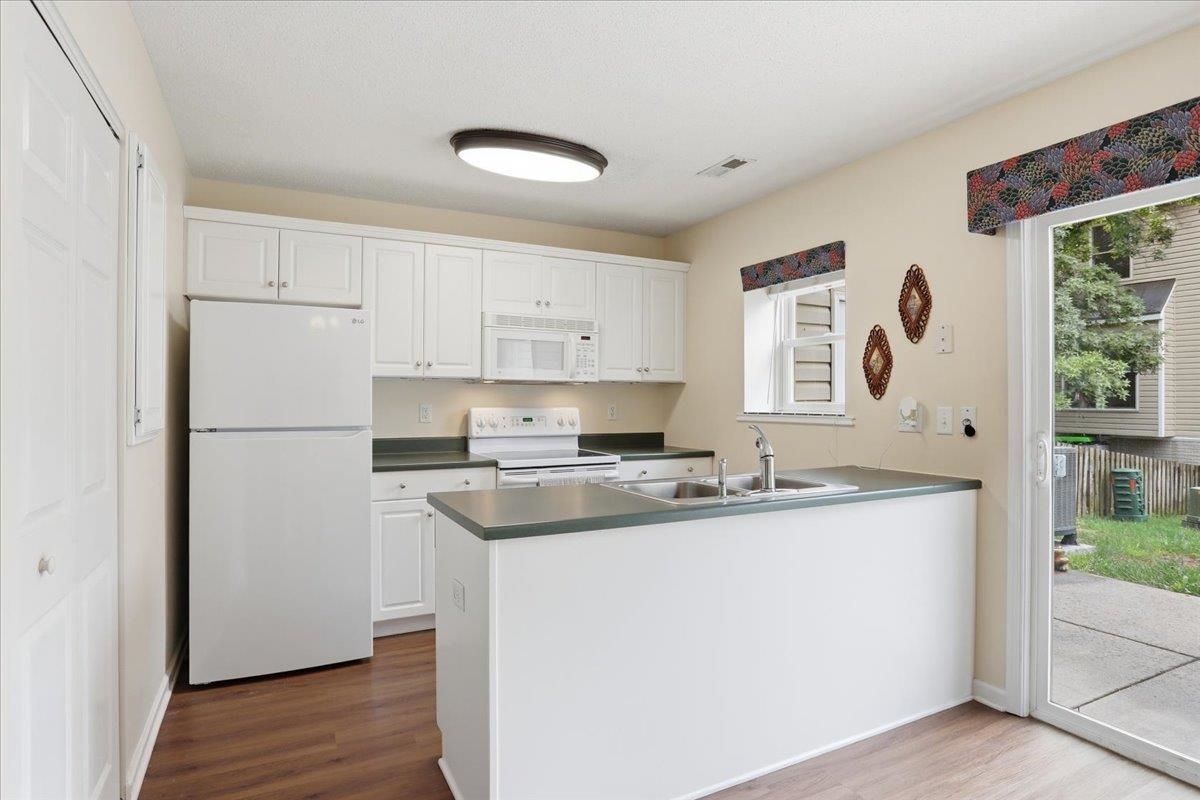 770 MERLINS WAY, HARRISONBURG, Virginia 22801, 2 Bedrooms Bedrooms, ,2 BathroomsBathrooms,Residential,770 MERLINS WAY,677795 MLS # 677795