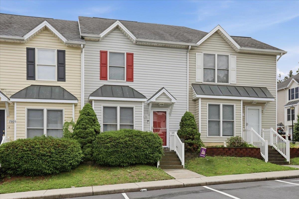 770 MERLINS WAY, HARRISONBURG, Virginia 22801, 2 Bedrooms Bedrooms, ,2 BathroomsBathrooms,Residential,770 MERLINS WAY,677795 MLS # 677795