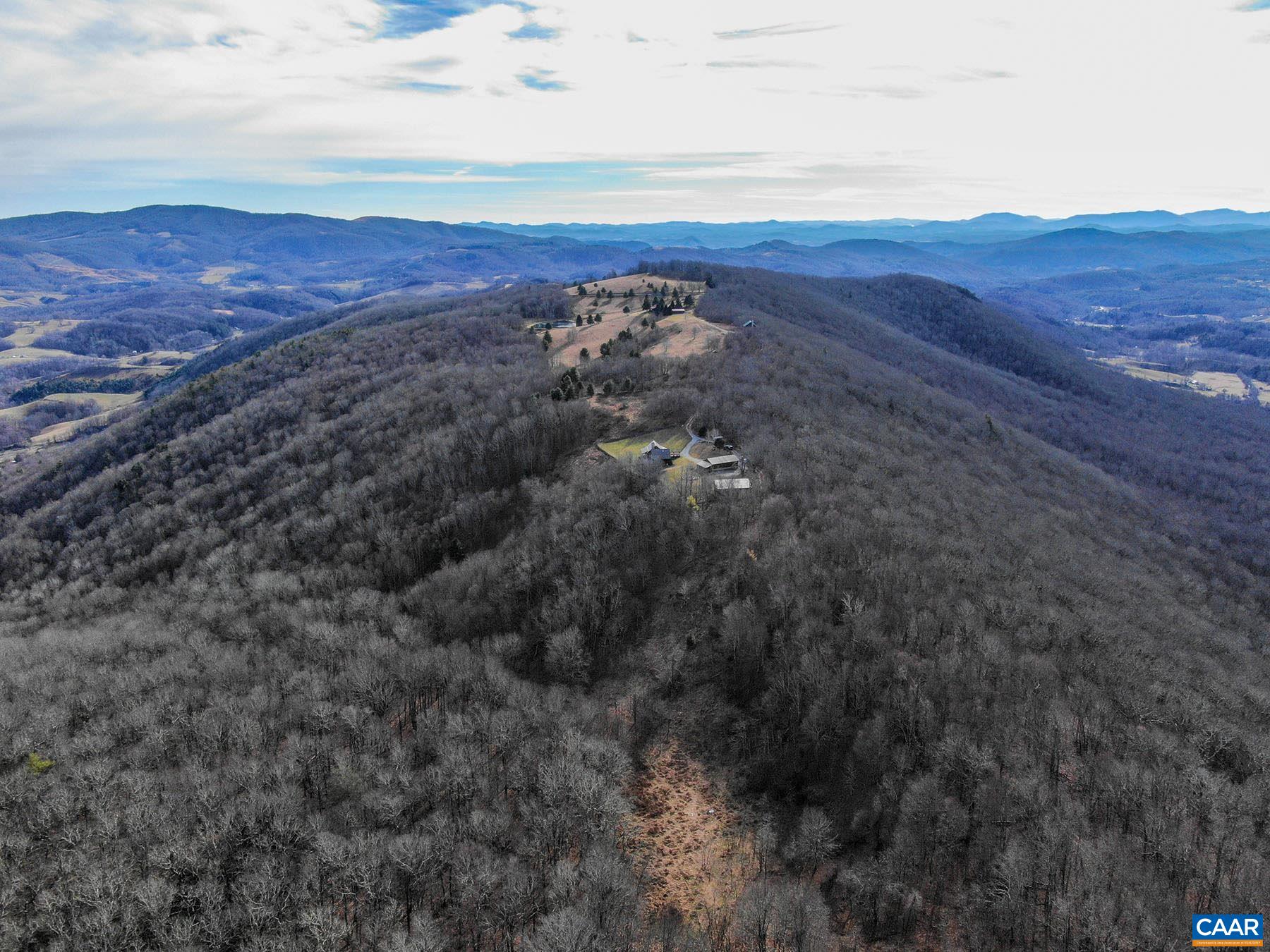1064 FRAZIER LN, ELK CREEK, Virginia 24326, 2 Bedrooms Bedrooms, ,2 BathroomsBathrooms,Residential,High Mountain Camp,1064 FRAZIER LN,677801 MLS # 677801 1064 FRAZIER LN, ELK CREEK, Virginia 24326, 2 Bedrooms Bedrooms, ,2 BathroomsBathrooms,Residential,High Mountain Camp,1064 FRAZIER LN,677801 MLS # 677801