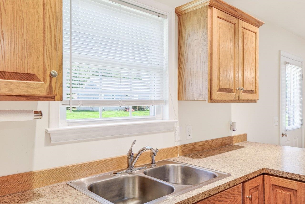 106 7TH ST, GROTTOES, Virginia 24441, 3 Bedrooms Bedrooms, ,2 BathroomsBathrooms,Residential,106 7TH ST,677802 MLS # 677802