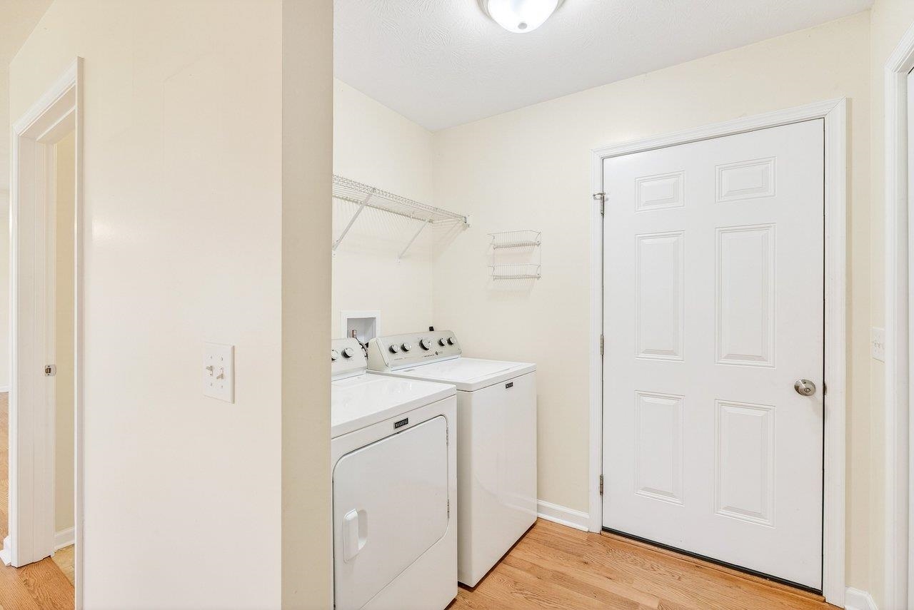 106 7TH ST, GROTTOES, Virginia 24441, 3 Bedrooms Bedrooms, ,2 BathroomsBathrooms,Residential,106 7TH ST,677802 MLS # 677802