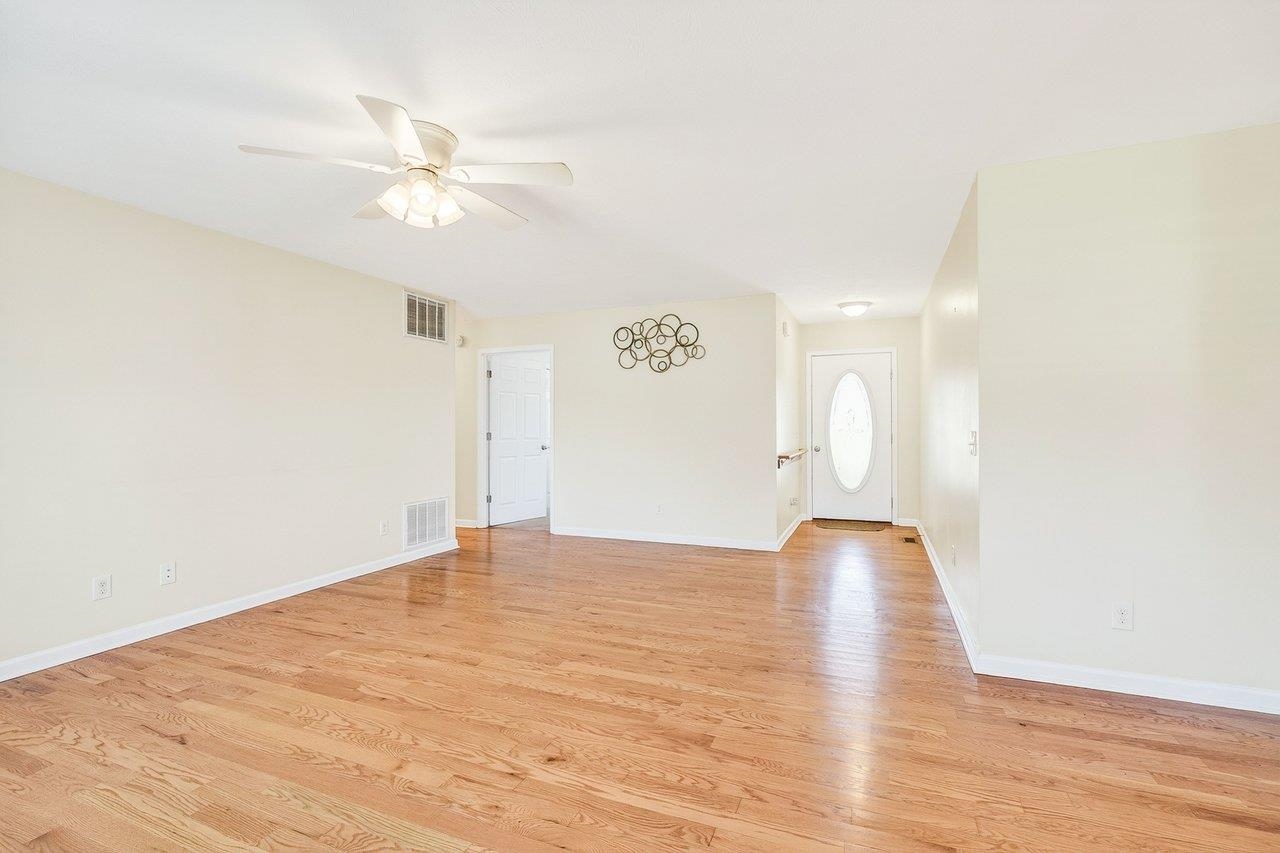 106 7TH ST, GROTTOES, Virginia 24441, 3 Bedrooms Bedrooms, ,2 BathroomsBathrooms,Residential,106 7TH ST,677802 MLS # 677802