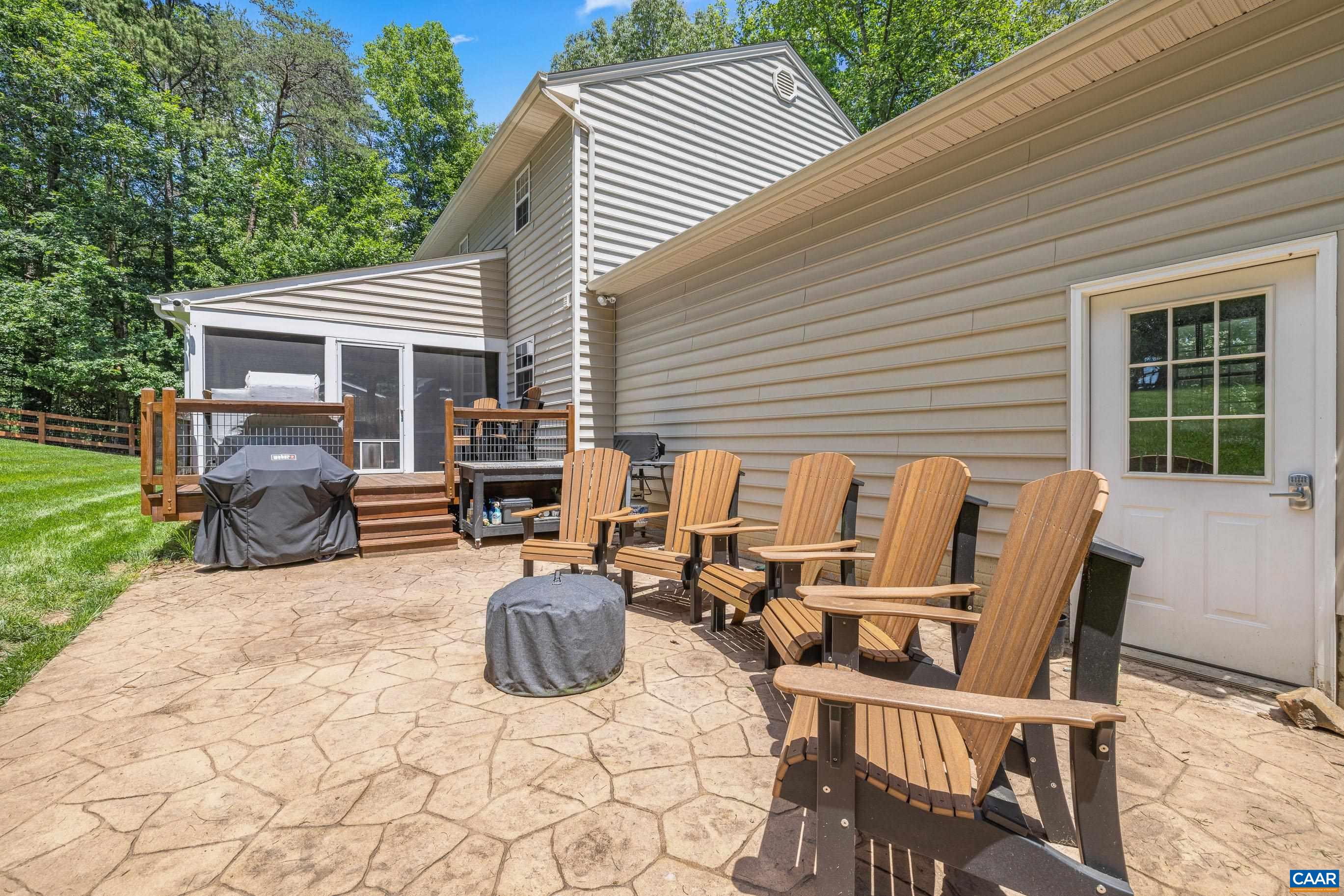 165 HEMLOCK LN, BARBOURSVILLE, Virginia 22923, 3 Bedrooms Bedrooms, ,3 BathroomsBathrooms,Residential,165 HEMLOCK LN,677804 MLS # 677804 165 HEMLOCK LN, BARBOURSVILLE, Virginia 22923, 3 Bedrooms Bedrooms, ,3 BathroomsBathrooms,Residential,165 HEMLOCK LN,677804 MLS # 677804