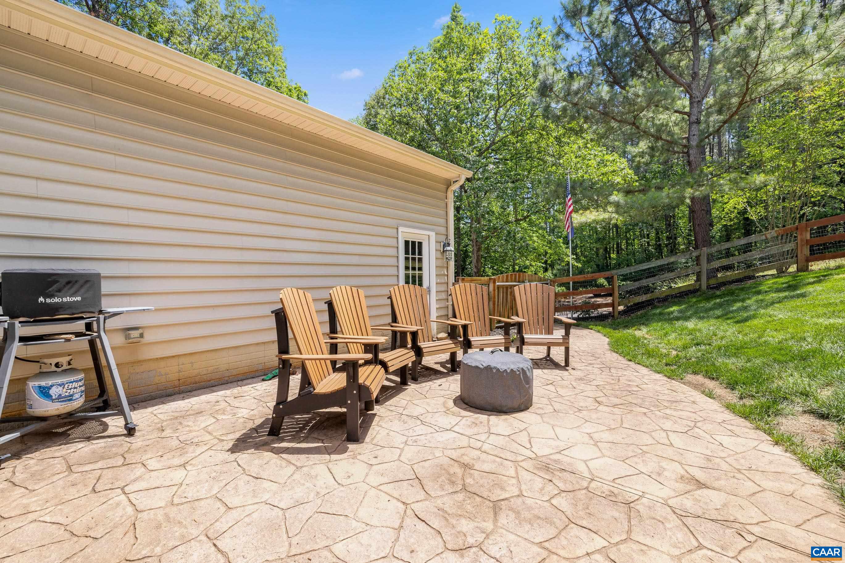 165 HEMLOCK LN, BARBOURSVILLE, Virginia 22923, 3 Bedrooms Bedrooms, ,3 BathroomsBathrooms,Residential,165 HEMLOCK LN,677804 MLS # 677804 165 HEMLOCK LN, BARBOURSVILLE, Virginia 22923, 3 Bedrooms Bedrooms, ,3 BathroomsBathrooms,Residential,165 HEMLOCK LN,677804 MLS # 677804