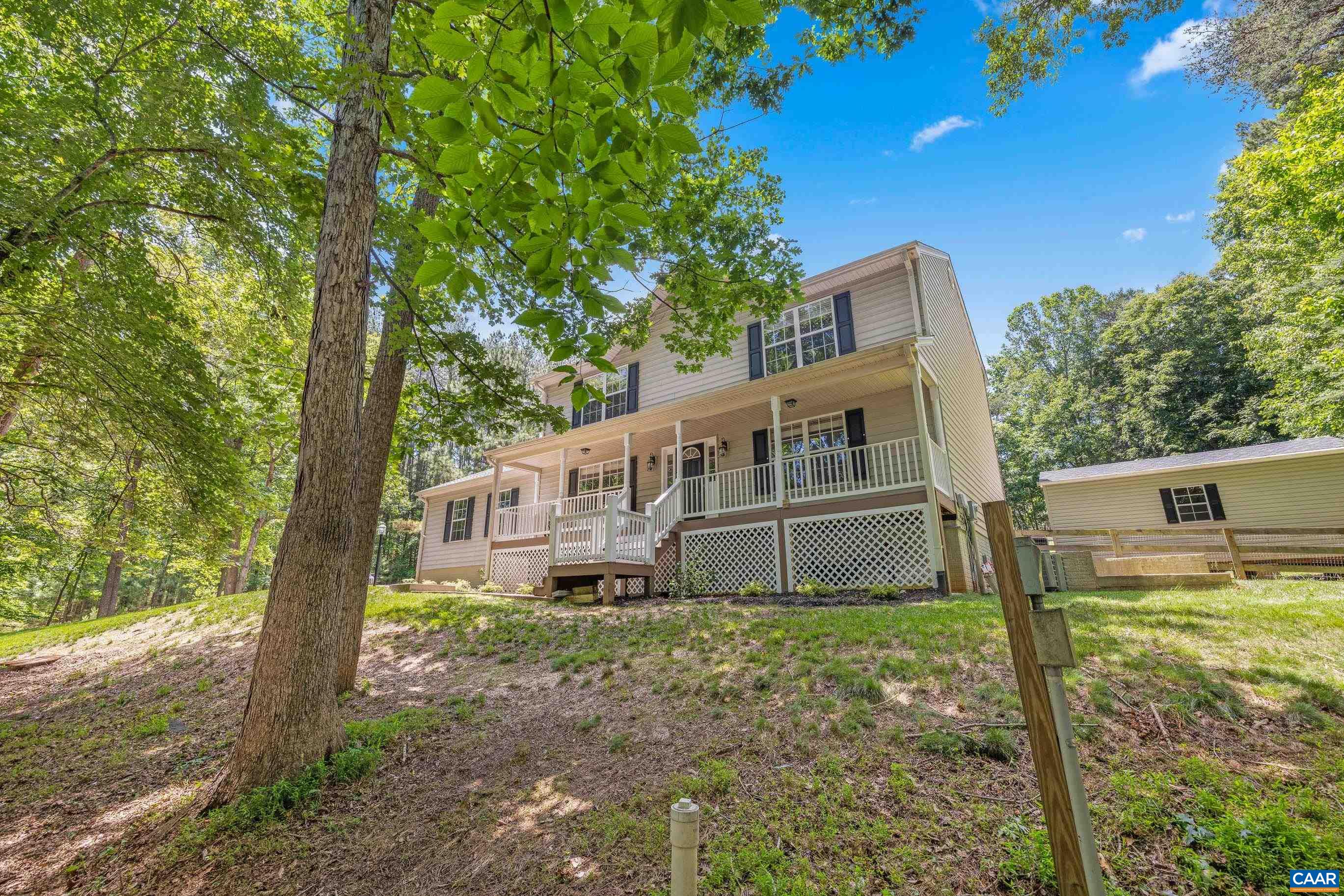 165 HEMLOCK LN, BARBOURSVILLE, Virginia 22923, 3 Bedrooms Bedrooms, ,3 BathroomsBathrooms,Residential,165 HEMLOCK LN,677804 MLS # 677804 165 HEMLOCK LN, BARBOURSVILLE, Virginia 22923, 3 Bedrooms Bedrooms, ,3 BathroomsBathrooms,Residential,165 HEMLOCK LN,677804 MLS # 677804