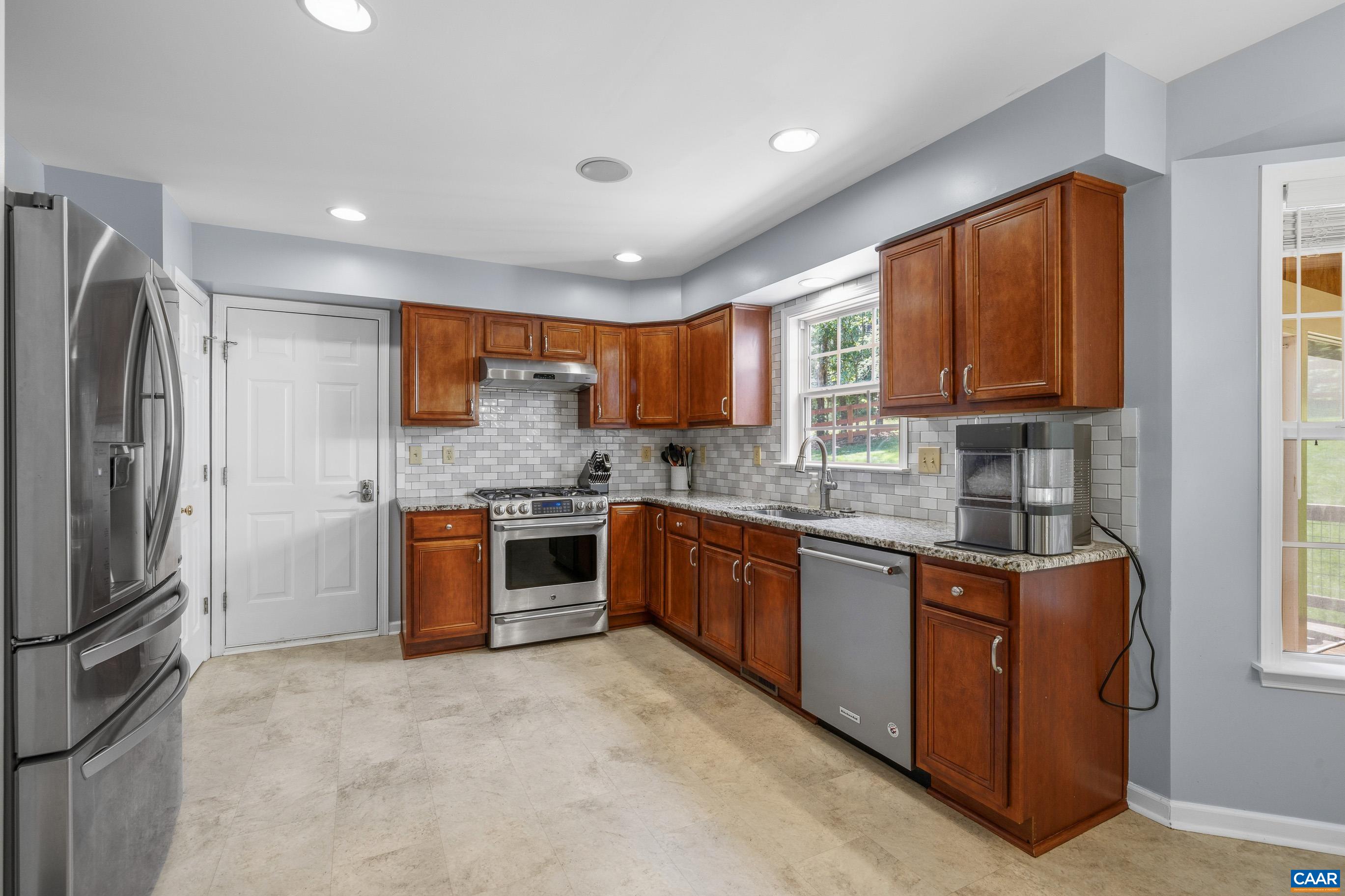 165 HEMLOCK LN, BARBOURSVILLE, Virginia 22923, 3 Bedrooms Bedrooms, ,3 BathroomsBathrooms,Residential,165 HEMLOCK LN,677804 MLS # 677804 165 HEMLOCK LN, BARBOURSVILLE, Virginia 22923, 3 Bedrooms Bedrooms, ,3 BathroomsBathrooms,Residential,165 HEMLOCK LN,677804 MLS # 677804